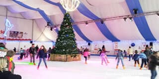Pista de hielo para patinar en la Plaza del Pilar de Zaragoza en Navidad horarios y precio
