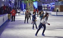 Pista de hielo en Puerto Venecia: Información, precios y horarios