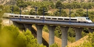 Trenes en las Fiestas del Pilar 2025