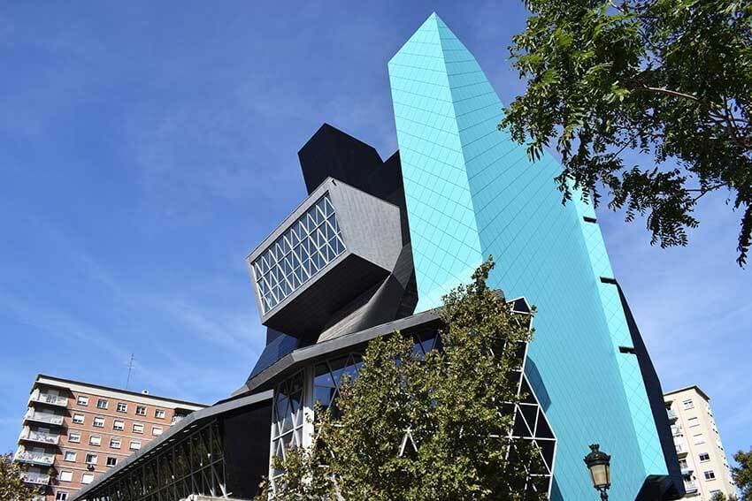 Museo Pablo Serrano IACC Zaragoza Arquitectura Información Horarios