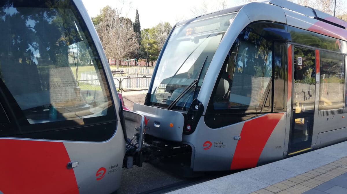 Desvíos de autobuses y cortes del tranvía durante el Santo Entierro de Zaragoza