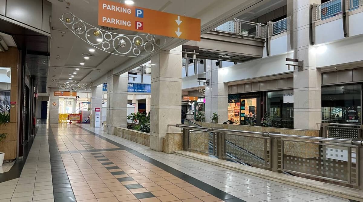 Cierre en el centro comercial Augusta