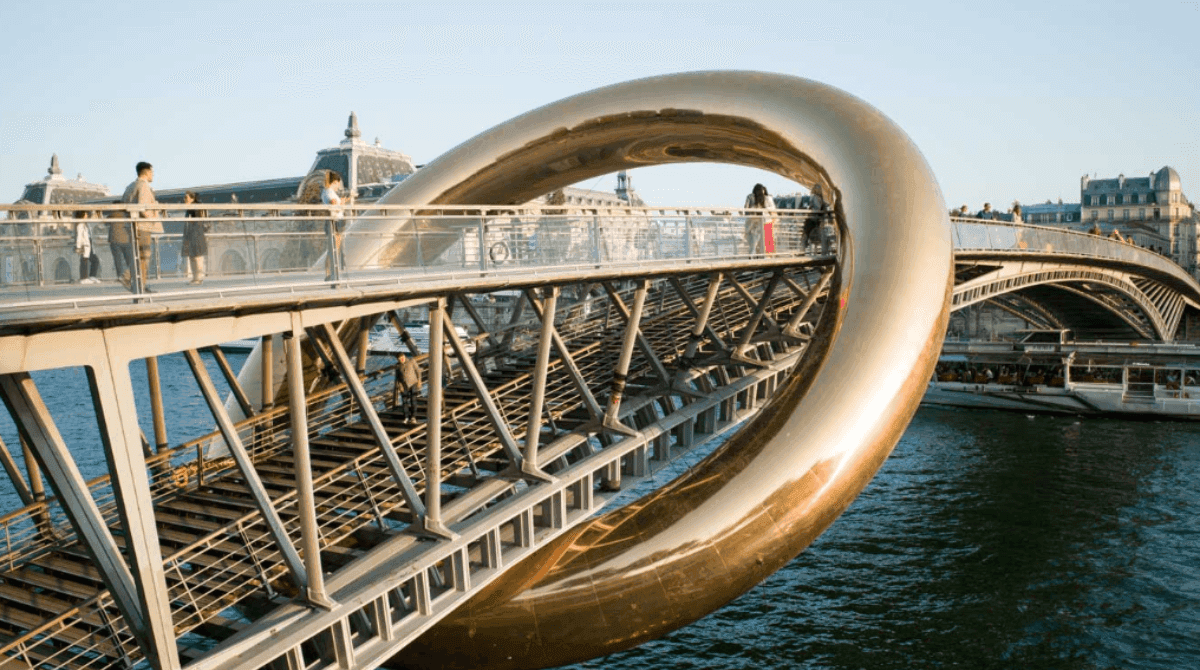 Ring de Luxe, la nueva atracción en el Puente de Piedra de Zaragoza durante el festival ‘Hola Primavera’