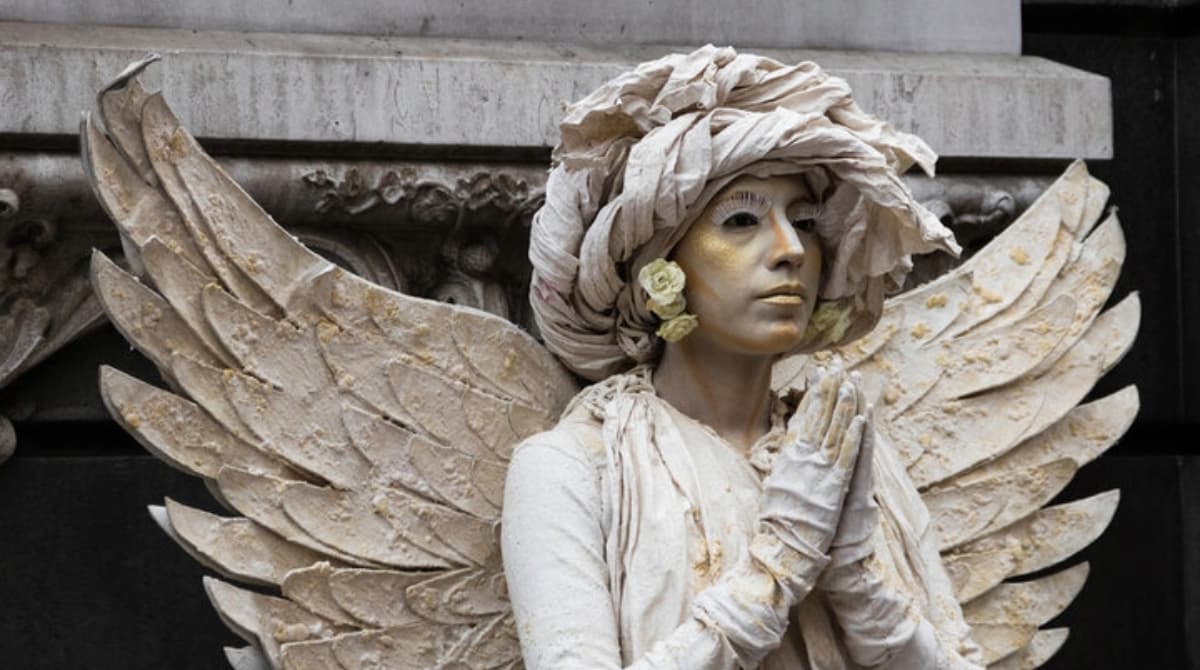 Estatuas vivientes en las Fiestas del Pilar