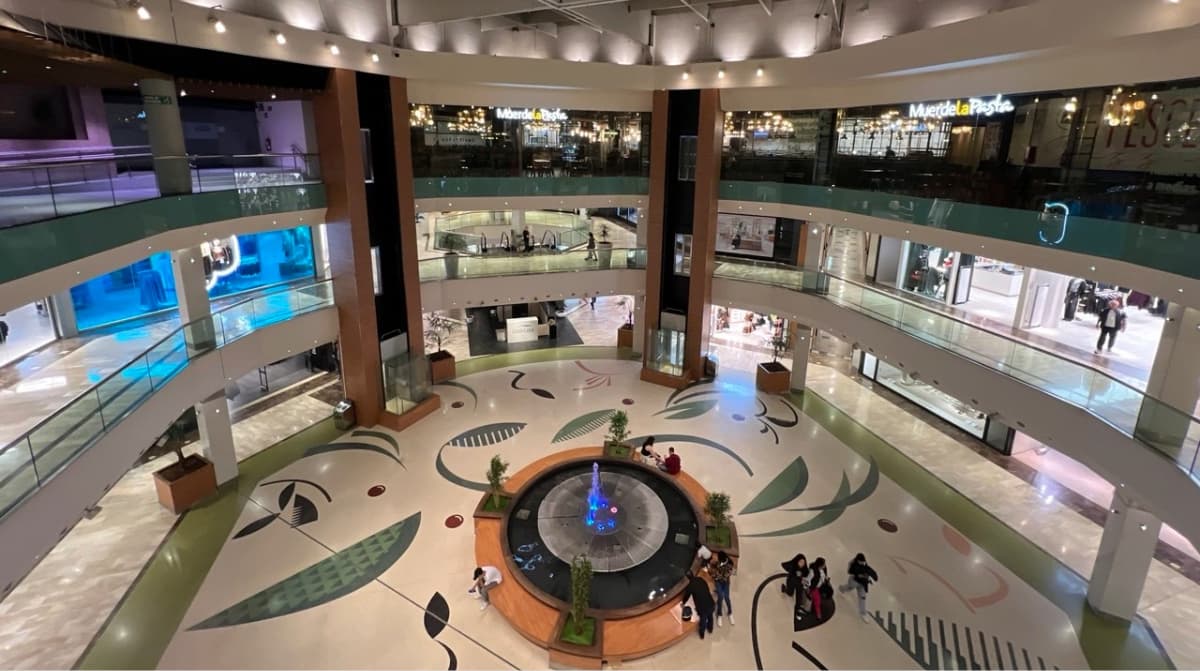 Un macro ‘buffet’ libre abrirá en el centro comercial Gran Casa y competirá con Sushisom